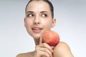 Фруктовый пилинг – омолаживаем кожу с помощью фруктов.